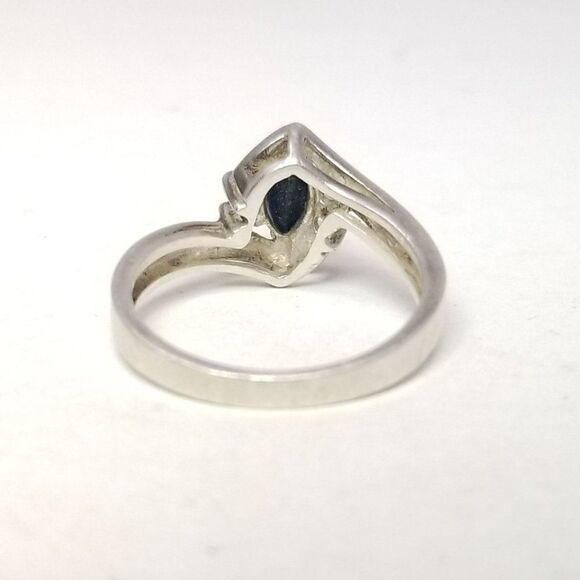 Vintage Sterling Silver Dark Blue Marquise Shape Ring, Size 7 Band, Estate - Picture 2 of 9